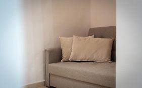 Zoe'S Apartment